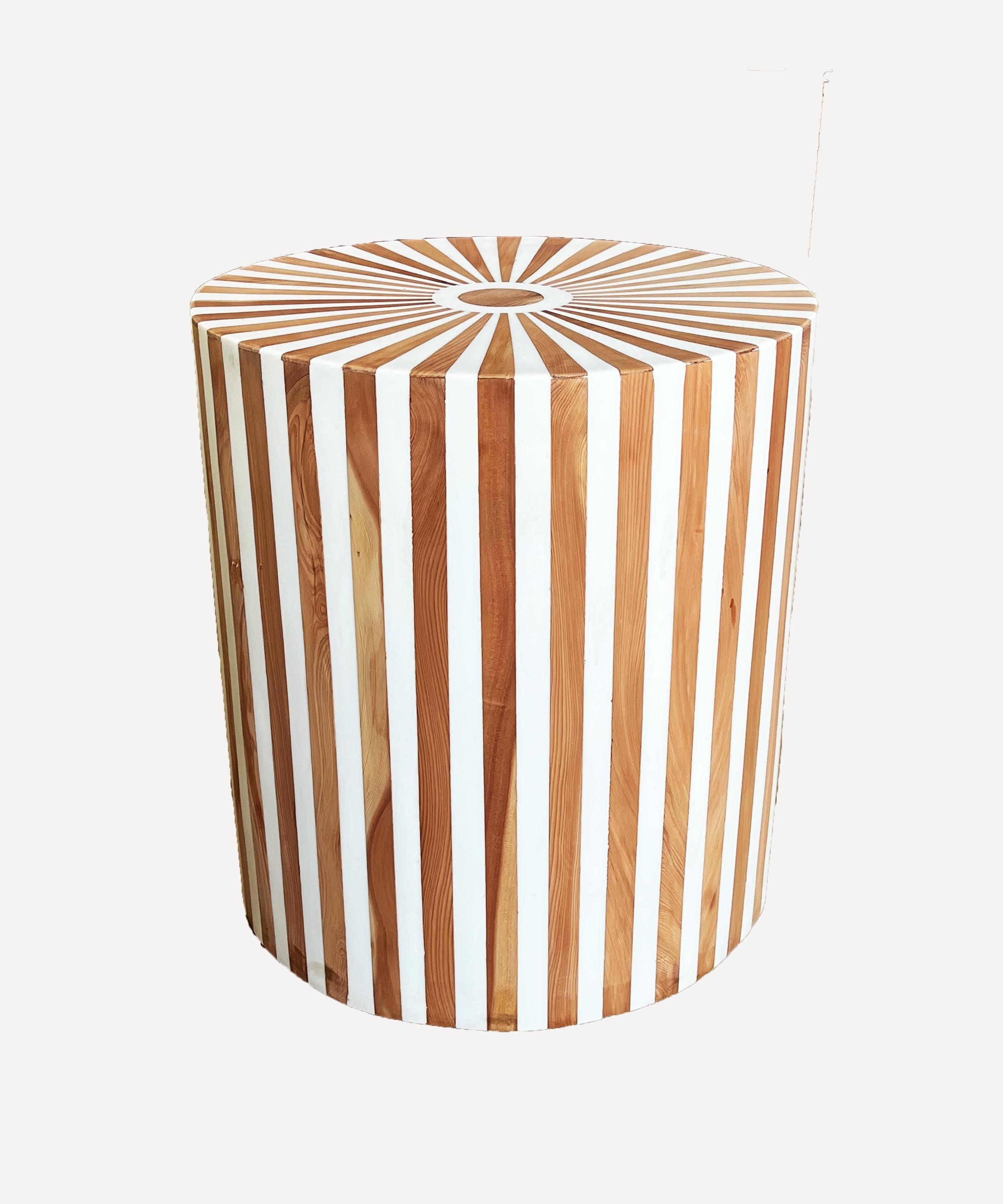 The disco side table, camel