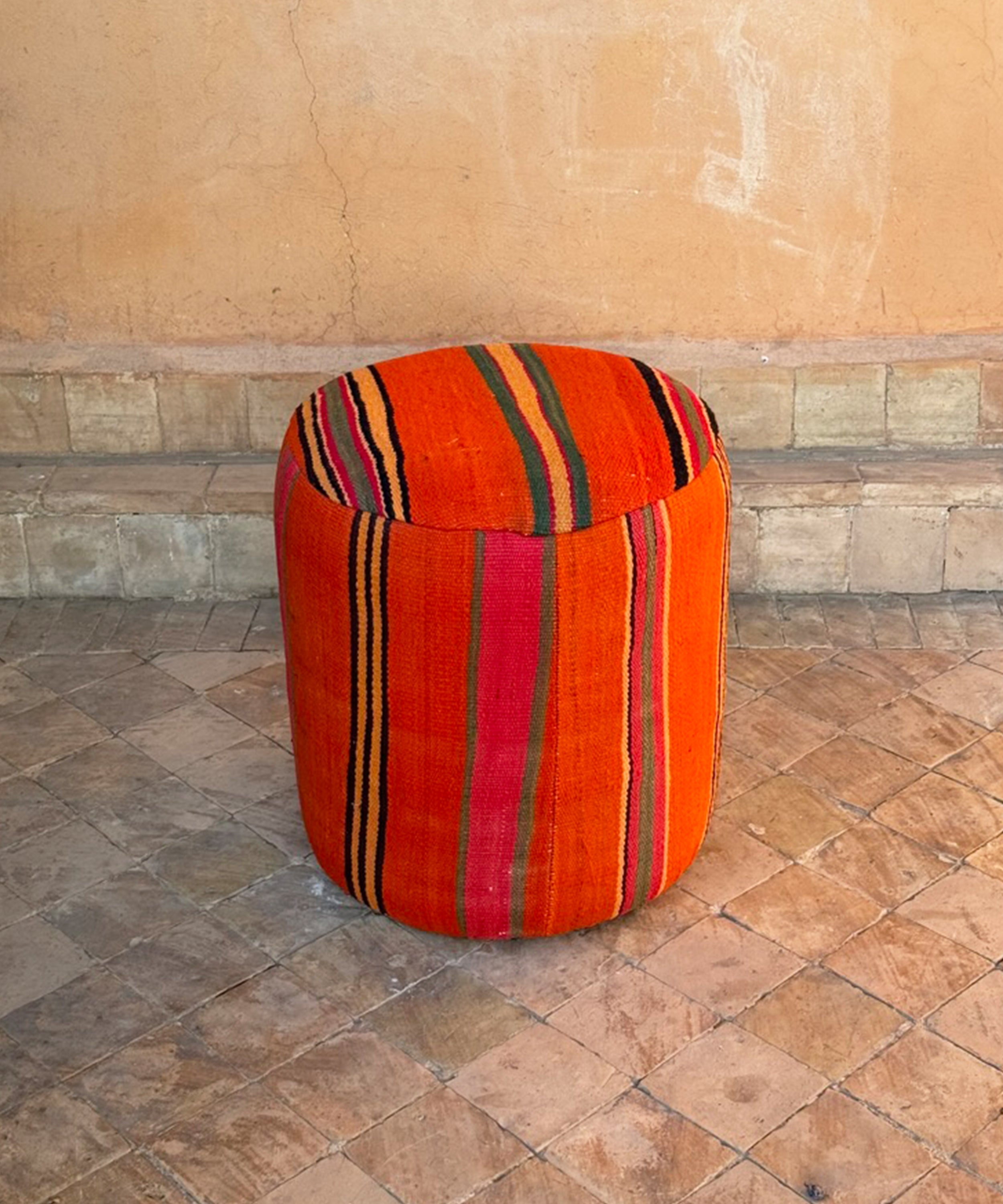 The pouffe, aperol spritz