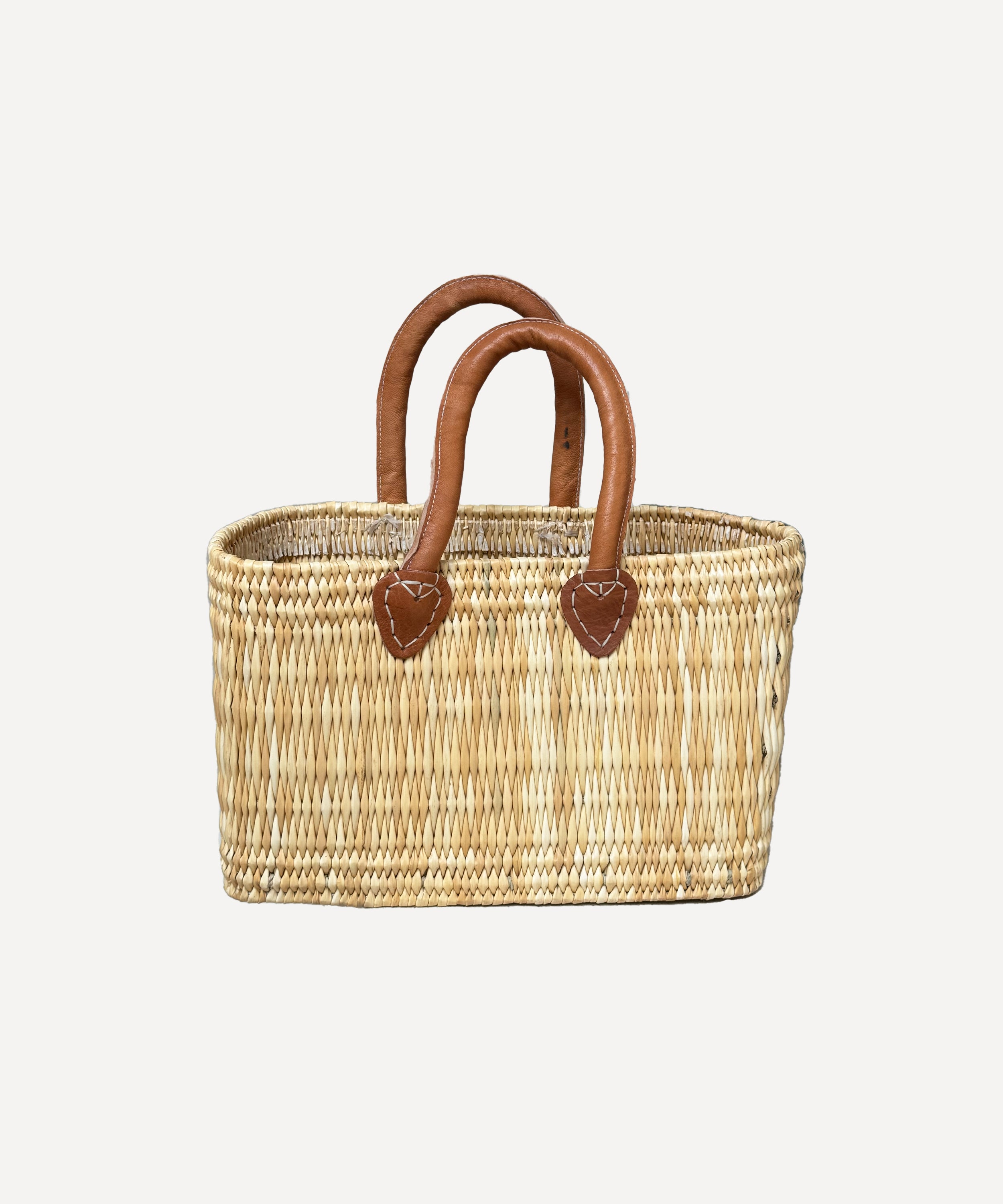 The wicker bag, small