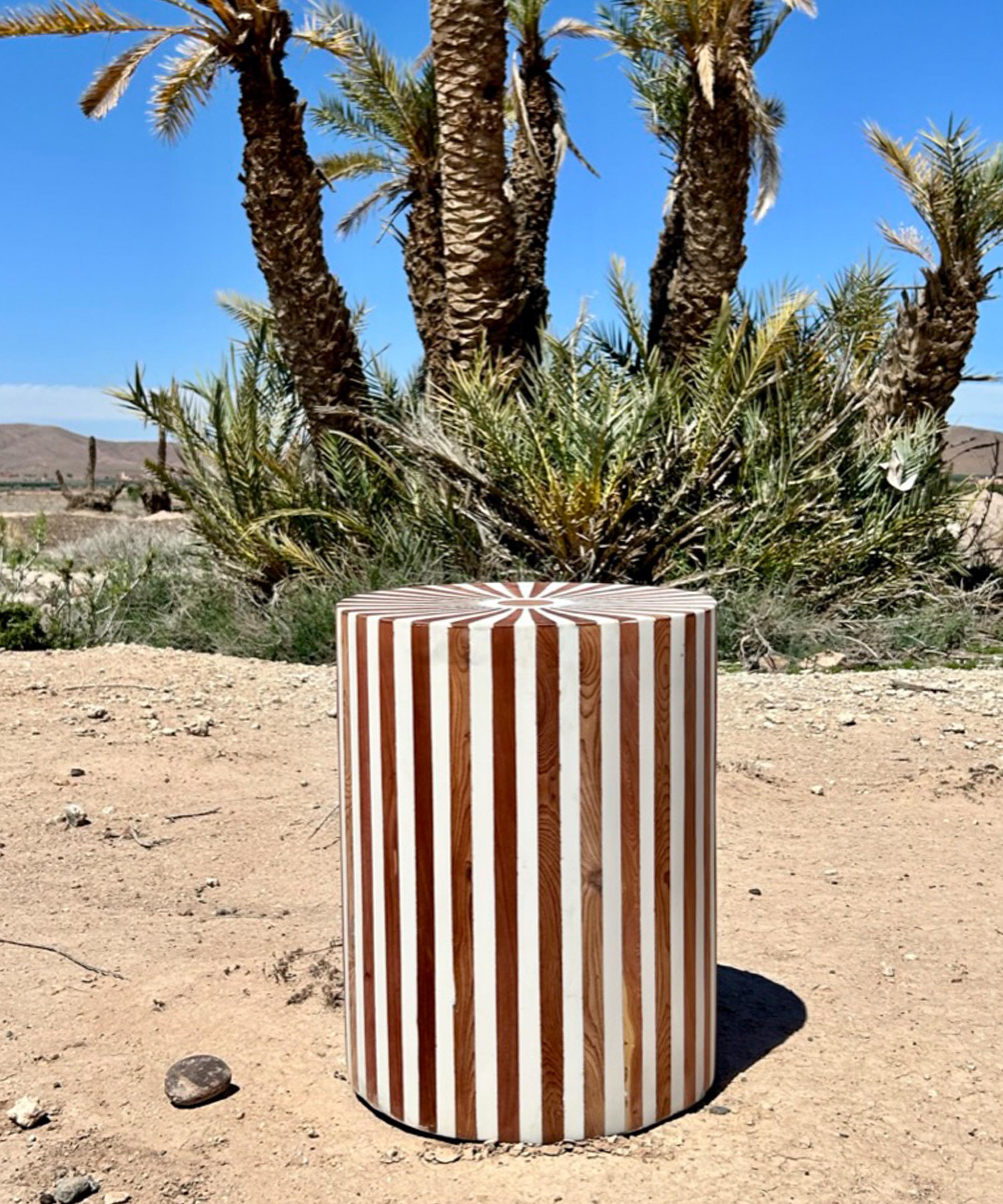 The disco side table, camel