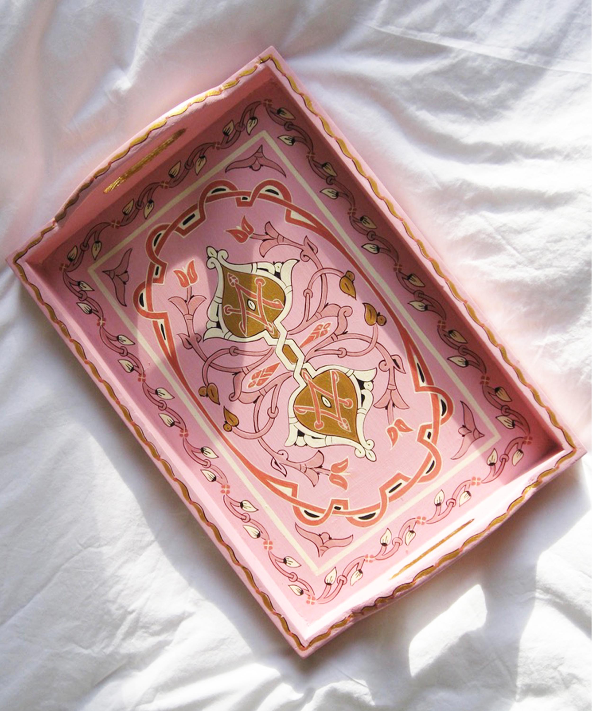 The pink majorelle tray