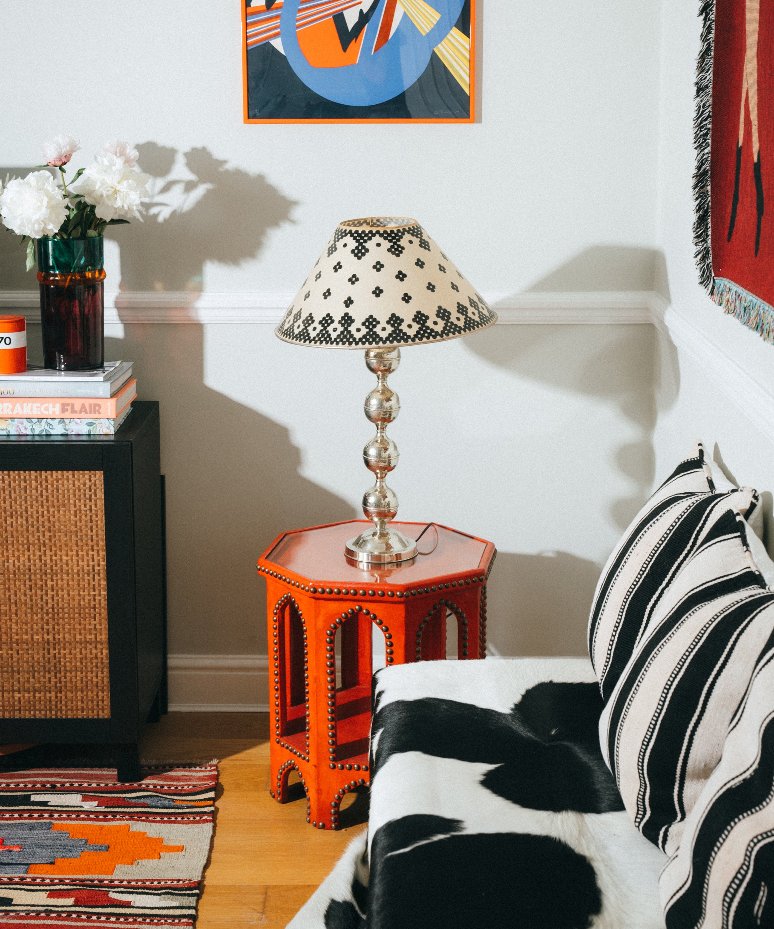 The chrome lamp base