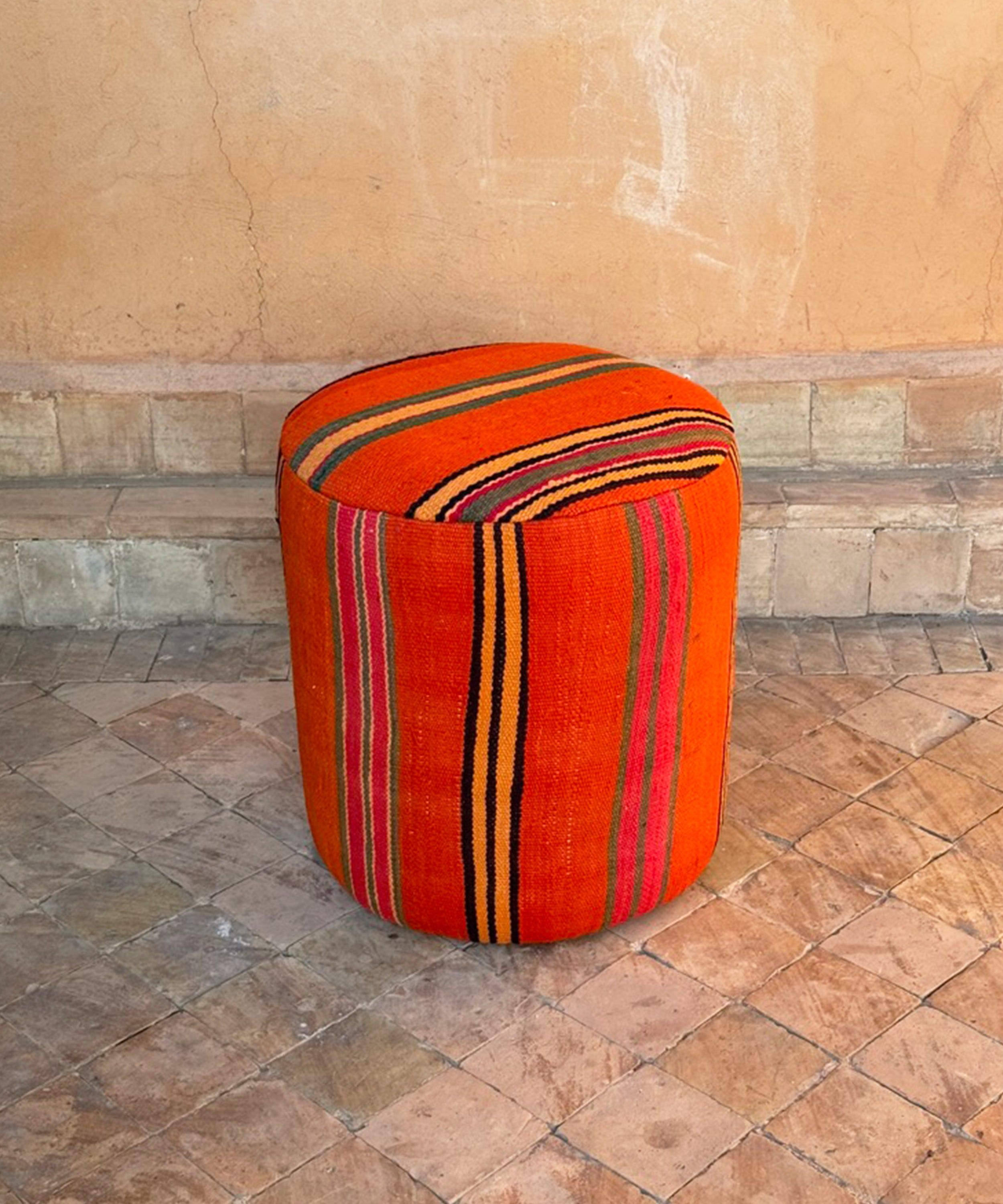 The pouffe, aperol spritz